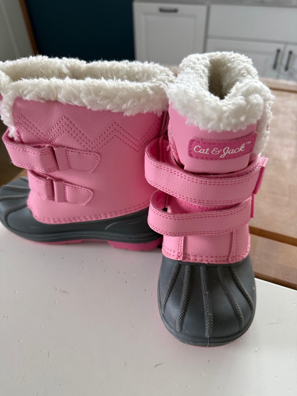 Cat & Jack Pink Faux-Fur Strap Winter Boots